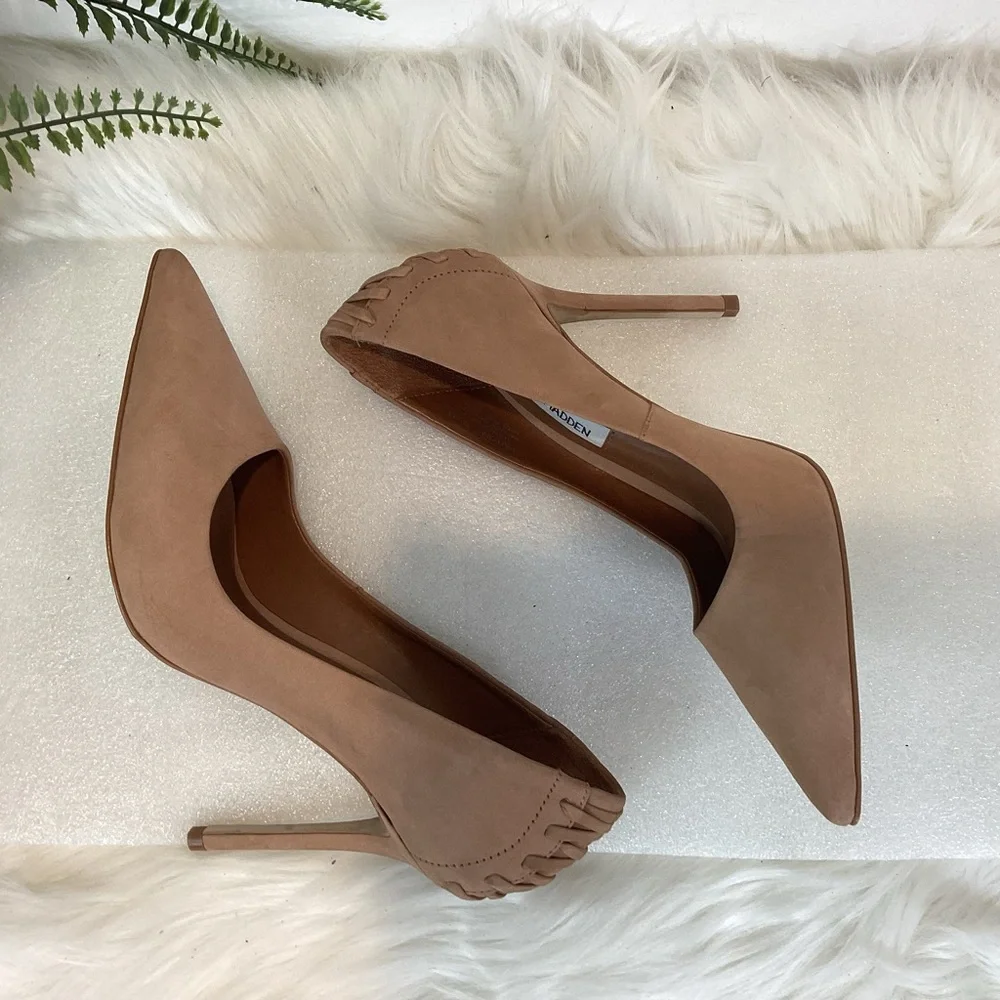 Steve Madden Nude Suede Pointed-Toe Stiletto Pumps